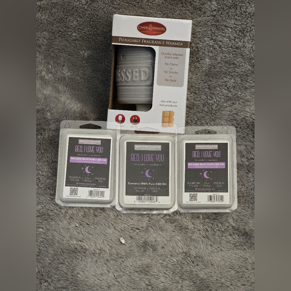 Pluggable Fragrance Warmer W/ Essential Oil Wax Cubes "Bed, I Love You" Lavender